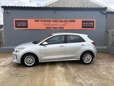 Used Kia Rio 76 HP (55 kW) 2017 Silver Hatchback
