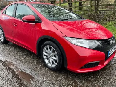 Begagnad Honda Civic S 100 HK (73 kW) 2014 Halvkombi