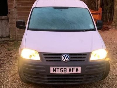White Used 2009 VW Caddy Maxi MPV | £4,000 (Good price)