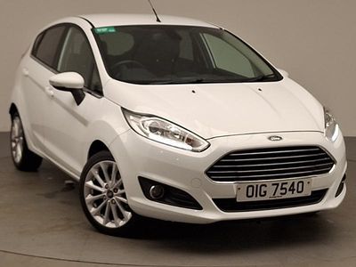 Used Ford Fiesta Titanium X 100 HP (73 kW) 2015 White Hatchback