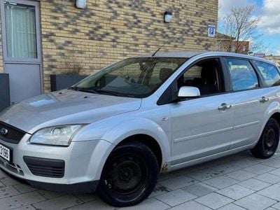 Silver Used 2007 Ford Focus Ghia Estate | £1,495