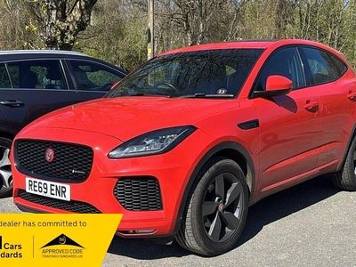 Begagnad Jaguar E-Pace Chequered Flag 150 HK (110 kW) 2019 Röd SUV