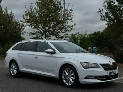 Used Skoda Superb SE Technology 150 HP (110 kW) 2017 White Estate