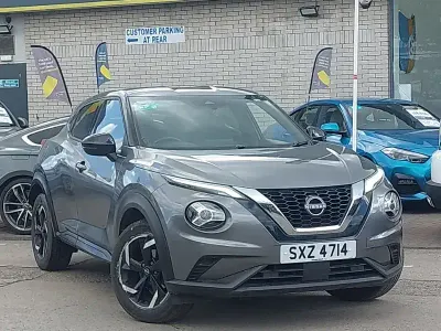 Używany Nissan Juke N-Connecta 114 KM (83 kW) 2023 Szary SUV