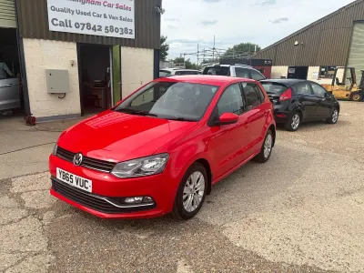 Used VW Polo SE 2015 Red Hatchback
