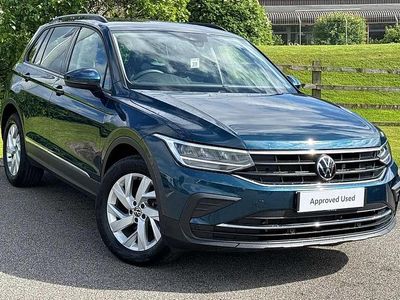 Used VW Tiguan Life 150 HP (110 kW) 2023 Blue SUV