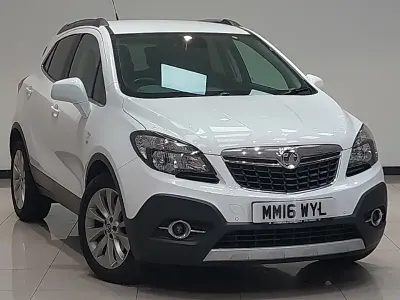 Used Vauxhall Mokka 115 HP (84 kW) 2016 White SUV