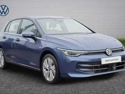 Ny VW Golf VIII Style 204 HK (150 kW) 2026 Blå Halvkombi