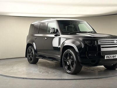 Usado Land Rover Defender HSE Dynamic 350 HP (257 kW) 2025 Preto SUV