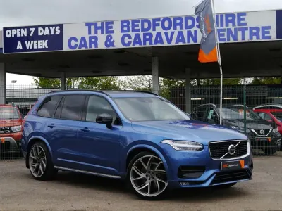 Usado Volvo XC90 R-Design Pro 235 CV (172 kW) 2020 Azul SUV
