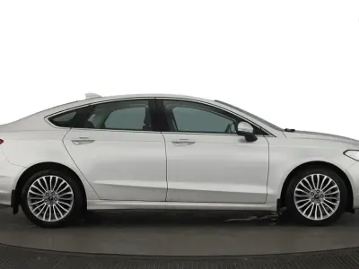 Used Ford Mondeo Titanium 187 HP (137 kW) 2022 Silver Sedan