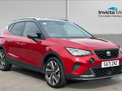 Used Seat Arona FR Sport 110 HP (80 kW) 2021 Desire red metallic SUV