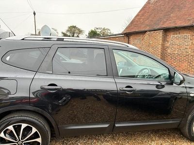 Used Nissan Qashqai +2 N-TEC 110 HP (80 kW) 2012 Black SUV