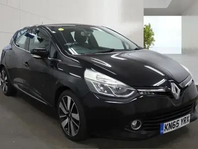 Used Renault Clio Dynamique 90 HP (66 kW) 2015 Black Hatchback