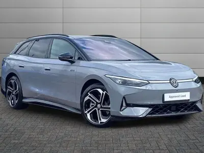 New VW ID.7 GTX 250 kW (340 HP) 2026 Moonstone grey with black roof Estate