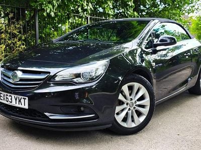 Used Vauxhall Cascada Elite 140 HP (102 kW) 2013 Black Cabriolet