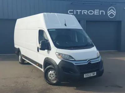 Used Citroën Relay 140 HP (102 kW) 2023 White Van