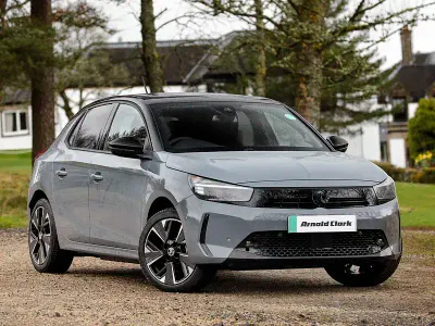 Nouă Vauxhall Corsa-e 100 kW (136 CP) 2026 Gri Hatchback