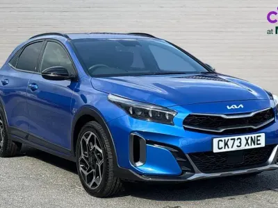 Usado Kia XCeed GT-Line 158 CV (116 kW) 2023 Azul SUV
