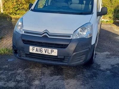 White Used 2016 Citroën Berlingo MPV | £1,995 (Fair price)