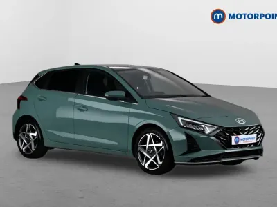 Used Hyundai i20 Premium 2023 Green Hatchback