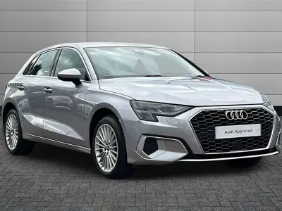 Begagnad Audi A3 e-tron Sport 204 HK (150 kW) 2021 Silver Halvkombi