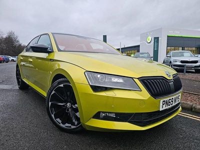 Green Used 2019 Skoda Superb SportlinePlus Hatchback | £19,995 (Fair price)