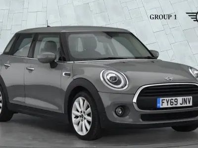 Usado Mini ONE Classic 102 CV (75 kW) 2019 Gris Utilitario