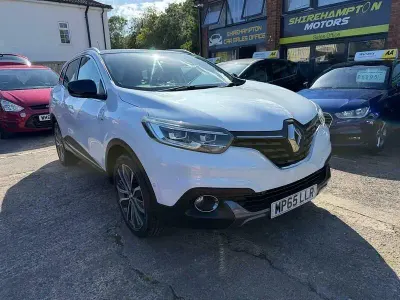Used Renault Kadjar Signature 130 HP (95 kW) 2016 White SUV