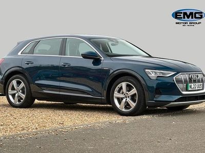Usado Audi e-tron Business 300 kW (408 HP) 2022 Azul SUV