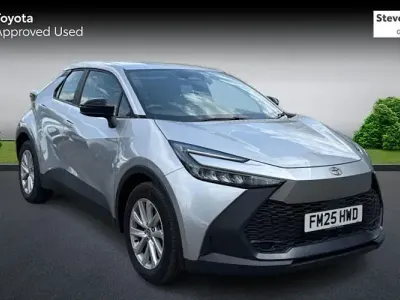 Used Toyota C-HR 140 HP (102 kW) 2025 Silver SUV