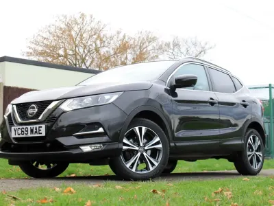 Używany Nissan Qashqai N-Connecta 2019 Czarny SUV