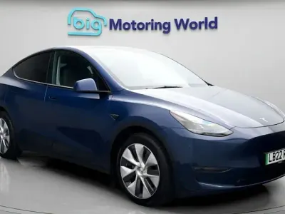 Used Tesla Model Y Long Range AWD 378 kW (514 HP) 2022 Blue SUV