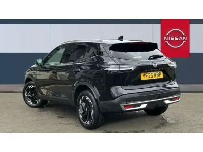 Nowe Nissan Qashqai N-Connecta 140 KM (102 kW) 2025 Czarny SUV