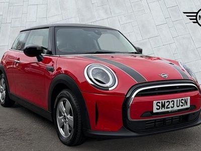 Used Mini Cooper Classic 134 HP (98 kW) 2023 Red Hatchback