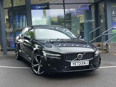 Used Volvo S60 Plus 250 HP (183 kW) 2023 Black Sedan