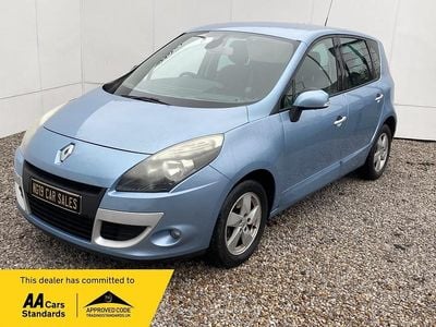 Used Renault Scénic III Dynamique 110 HP (80 kW) 2011 Blue MPV