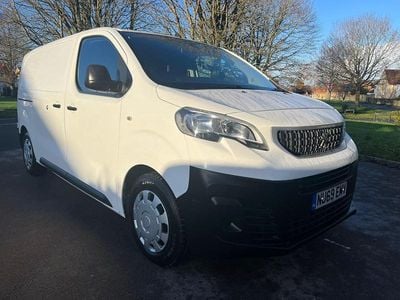 White Used 2019 Peugeot Expert Van | £6,435 (Good price)