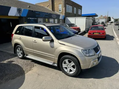 Used Suzuki Grand Vitara 2009 Beige SUV