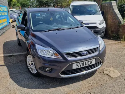 Used Ford Focus Titanium 2011 Grey Hatchback