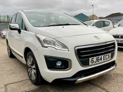 Used Peugeot 3008 Active 115 HP (84 kW) 2014 White Estate