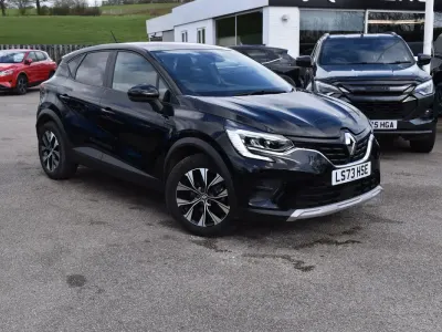 Used Renault Captur Evolution 143 HP (105 kW) 2023 Black SUV