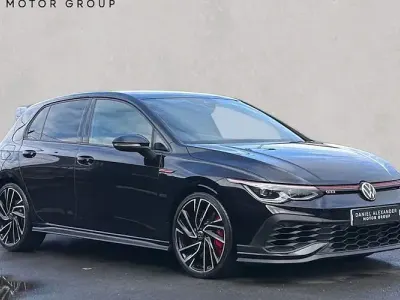 Used VW Golf VII GTI Clubsport 300 HP (220 kW) 2021 Black Hatchback