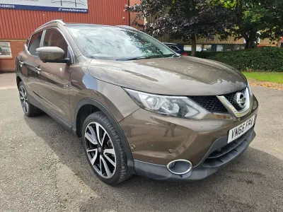Used Nissan Qashqai Tekna 130 HP (95 kW) 2016 Bronze SUV