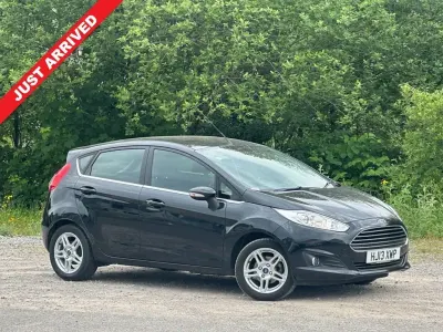 Used Ford Fiesta Zetec 100 HP (73 kW) 2013 Black Hatchback