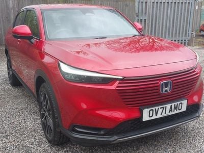 Used Honda HR-V Elegance 131 HP (96 kW) 2021 Red SUV