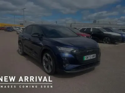 Used Audi Q4 e-tron Black Edition 216 kW (295 HP) 2023 Blue SUV