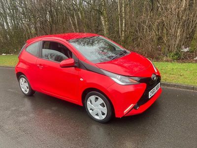 Used Toyota Aygo X-play 2015 Red Hatchback