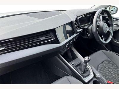 Used Audi A1 Sport 95 HP (69 kW) 2023 White SUV