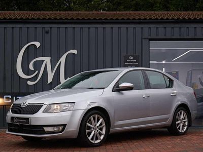 Silver Used 2015 Skoda Octavia Elegance Hatchback | £1,490 (Fair price)